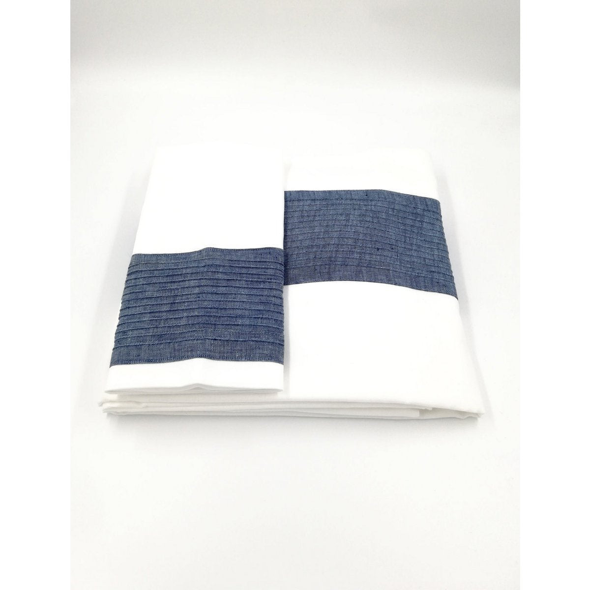 GESTREEPT beddengoed