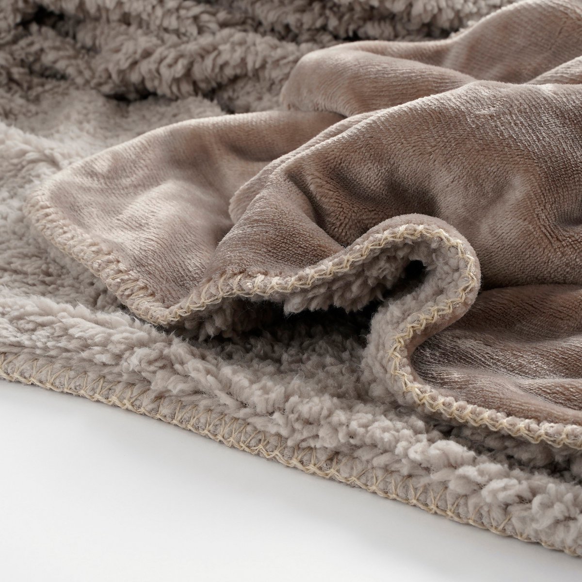 Plaid Mardy Beige Mica Decorations
