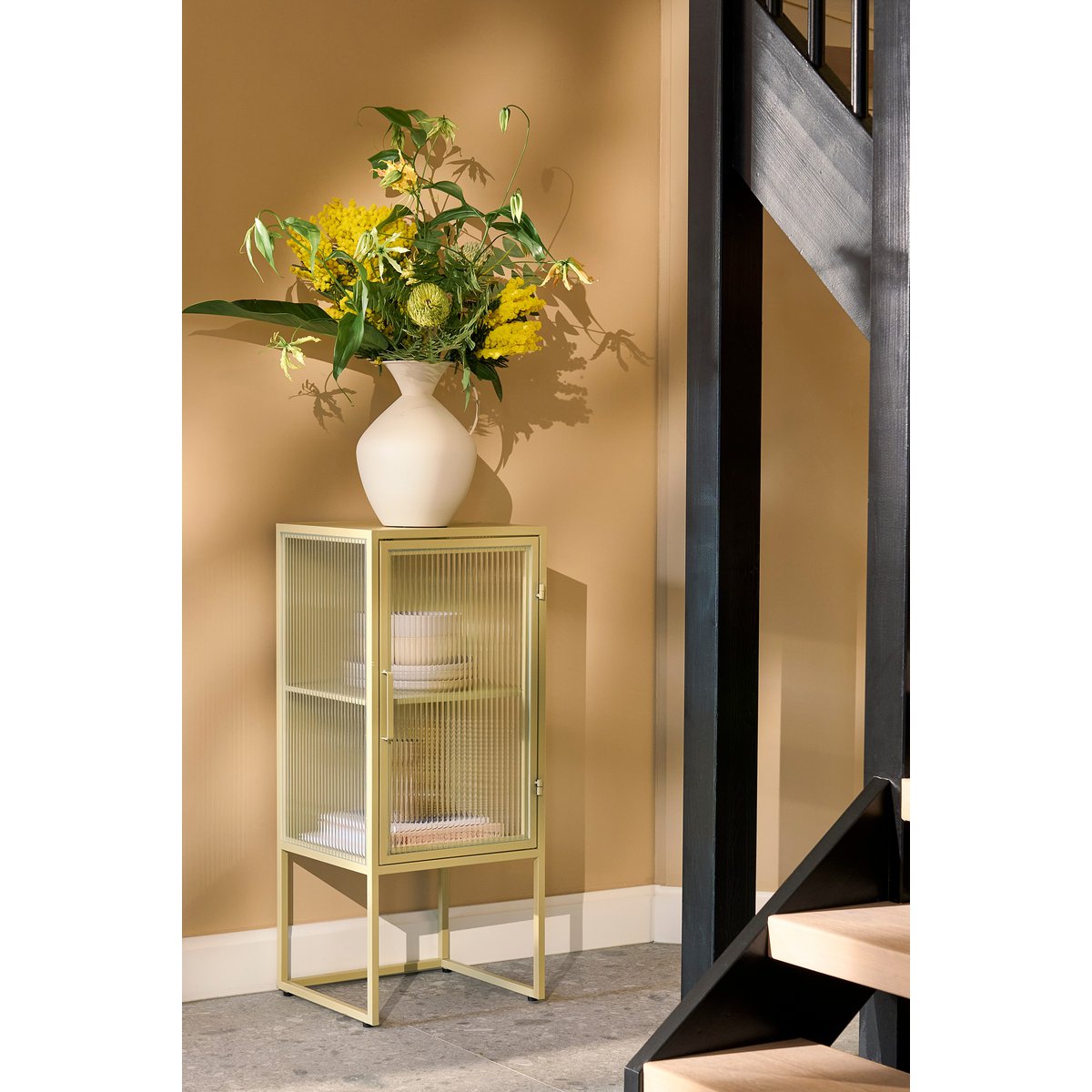 Clifton Opbergkast met Deuren - L38 x B35 x H90 cm - Metaal - Beige