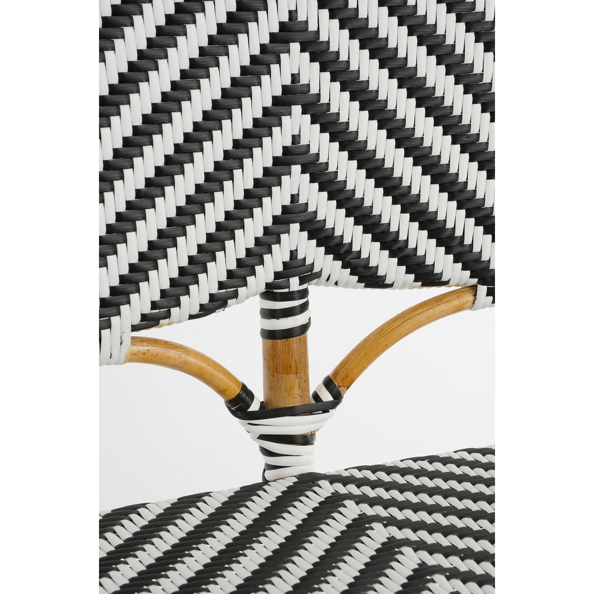 Mandox Bank voor Buiten - L98 x B60 x H93 cm - Rotan - Zwart, Wit