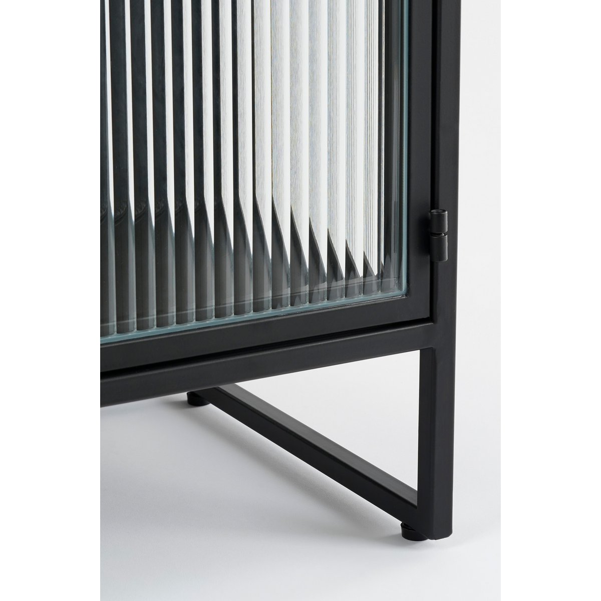 Clifton Opbergkast met Deuren - L38 x B35 x H50 cm - Metaal - Zwart