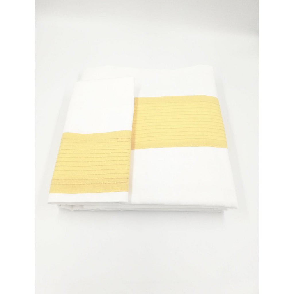 GESTREEPT beddengoed